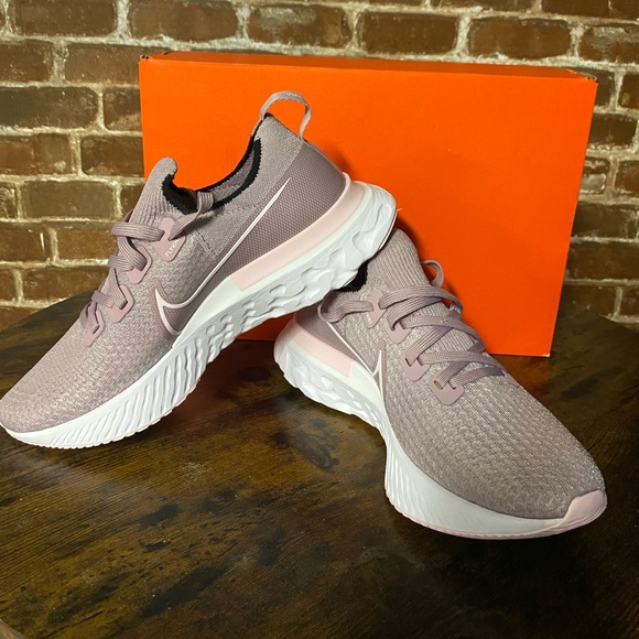 nike infinity react plum fog